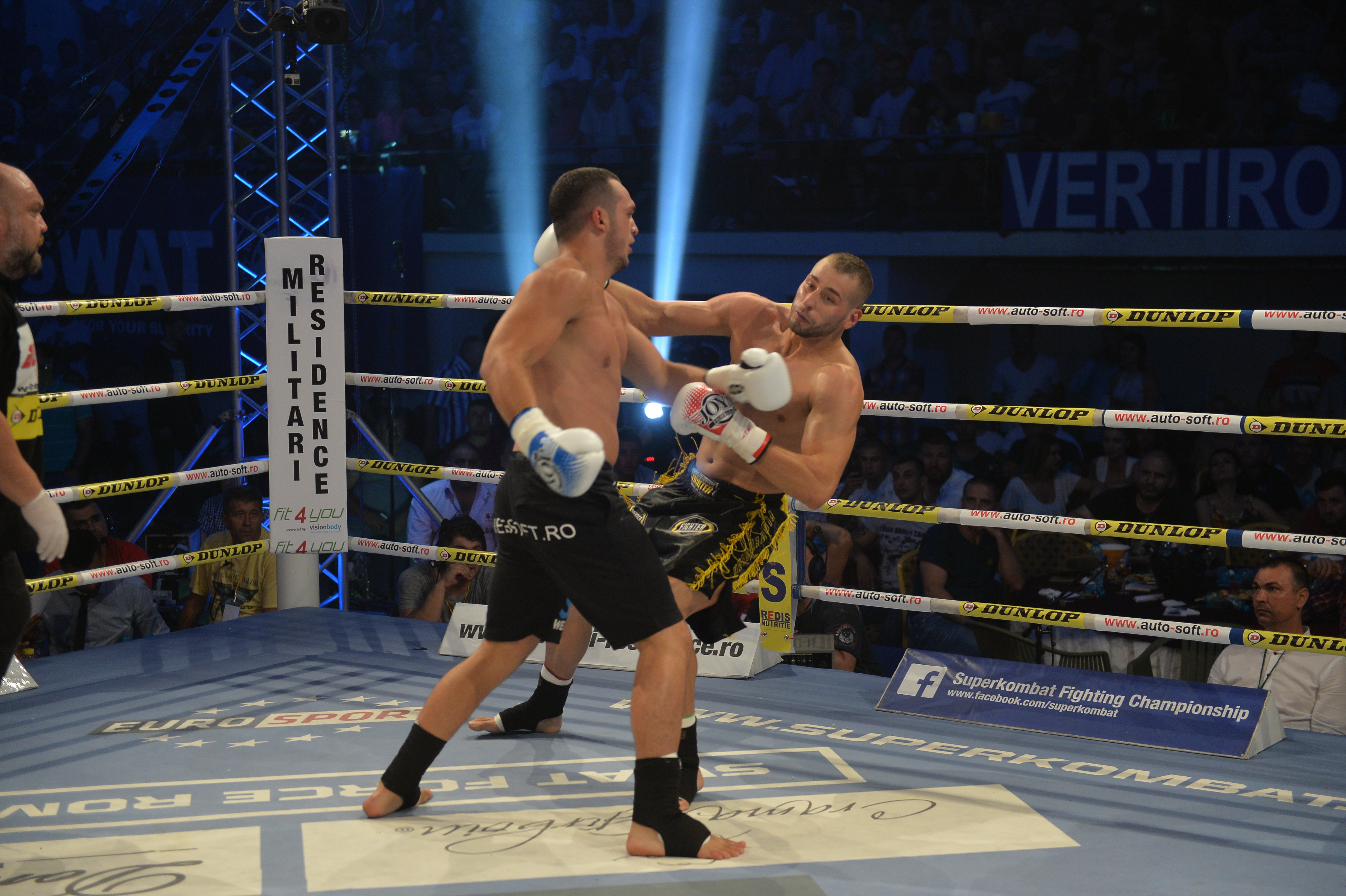 SUPERKOMBAT CONSTANȚA: Cătălin Moroșanu l-a distrus pe gigantul de 2,07 metri / REZULTATE & GALERIE FOTO & VIDEO