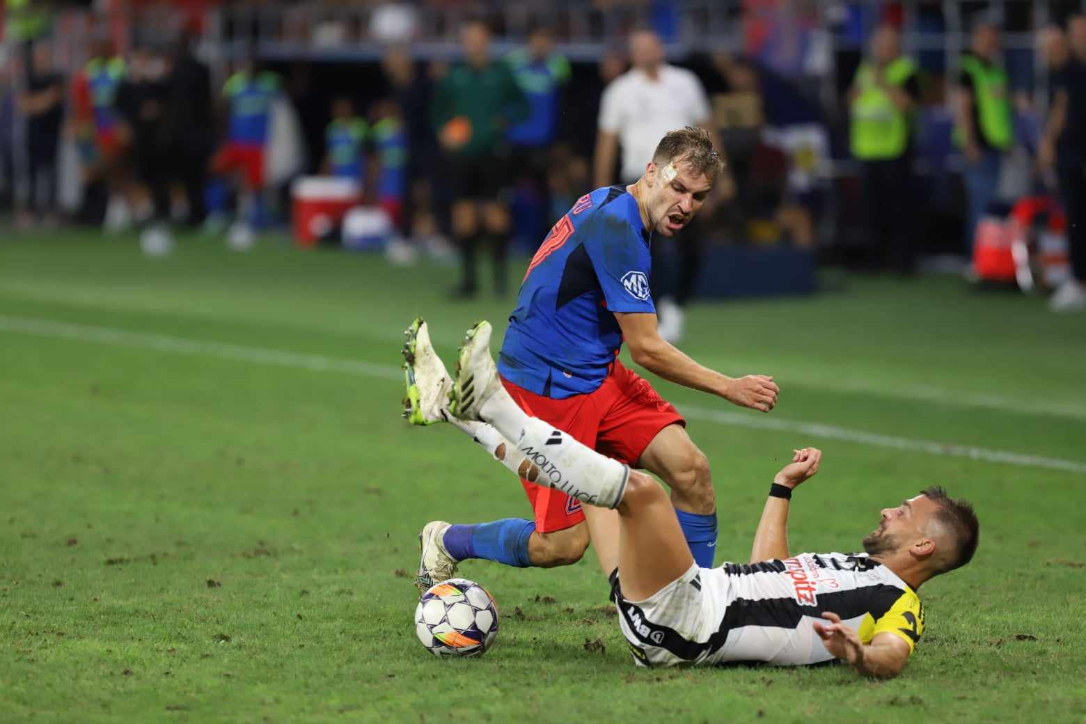 FCSB, calificare senzațională în faza principală a Europa League, după golul lui Darius Olaru din minutul 90+3 | FOTO