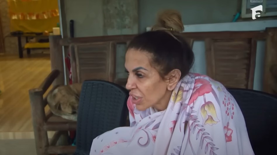 Cum arată Raluca Bădulescu complet nemachiată și fără perucă. Imaginile pe care nu le voia la TV