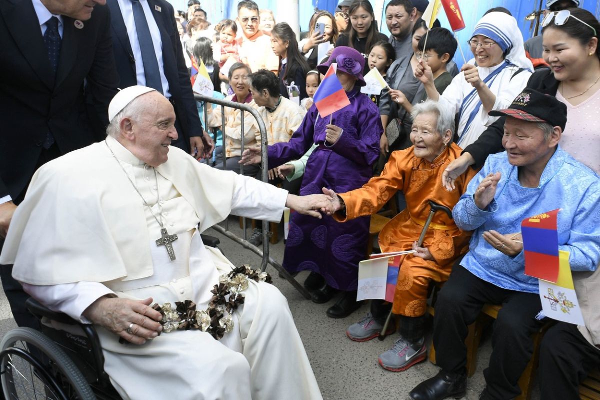 Papa Francisc a murit în urma unui atac cerebral. Liderul Bisericii Catolice avea 88 de ani. Unde va fi înmormântat