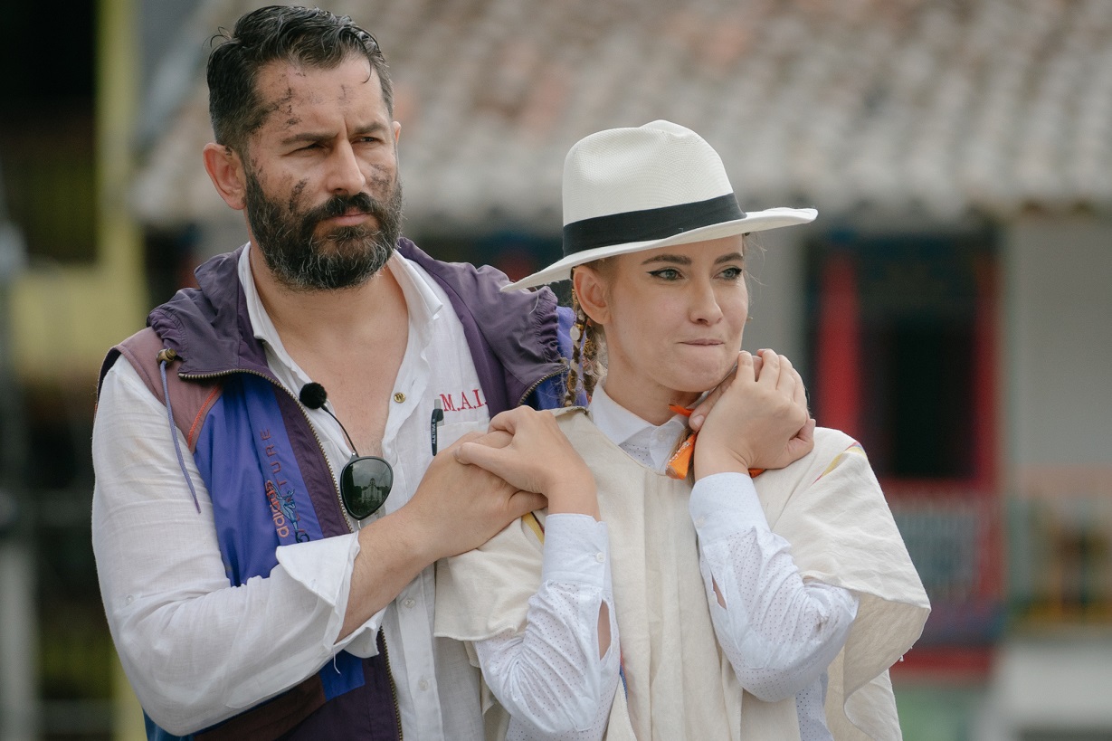 Iulia Albu și Mike, iubitul ei, s-au certat la America Express: „Nu mai urla și nu mai înjura, că se dă pe cameră”
