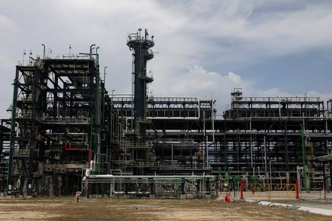 Senegal plans a second refinery capable of processing four million tonnes of crude annually.