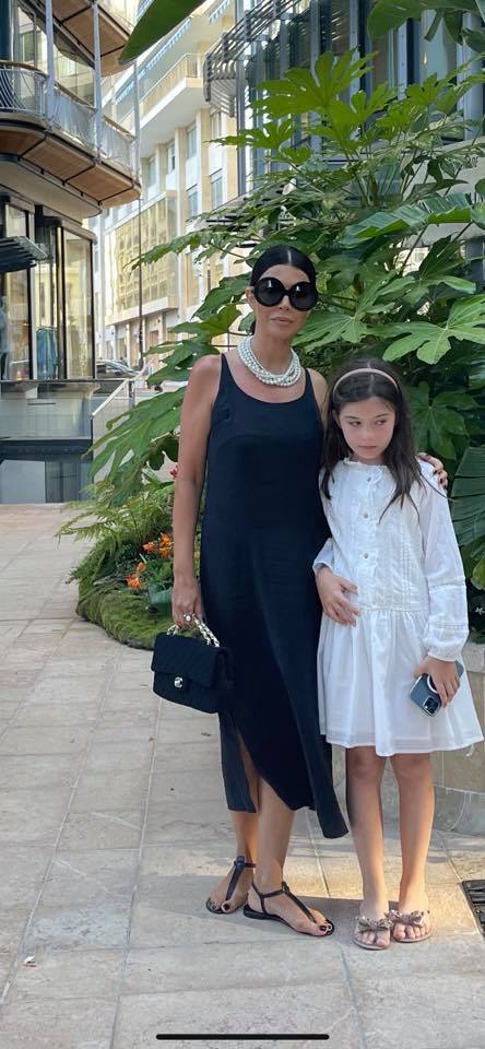 Motivul pentru care Simona Pătruleasa și-a mutat fiica de la școala de stat la cea privată: „Îmi doream mai multe reguli”. Ingrid are 12 ani