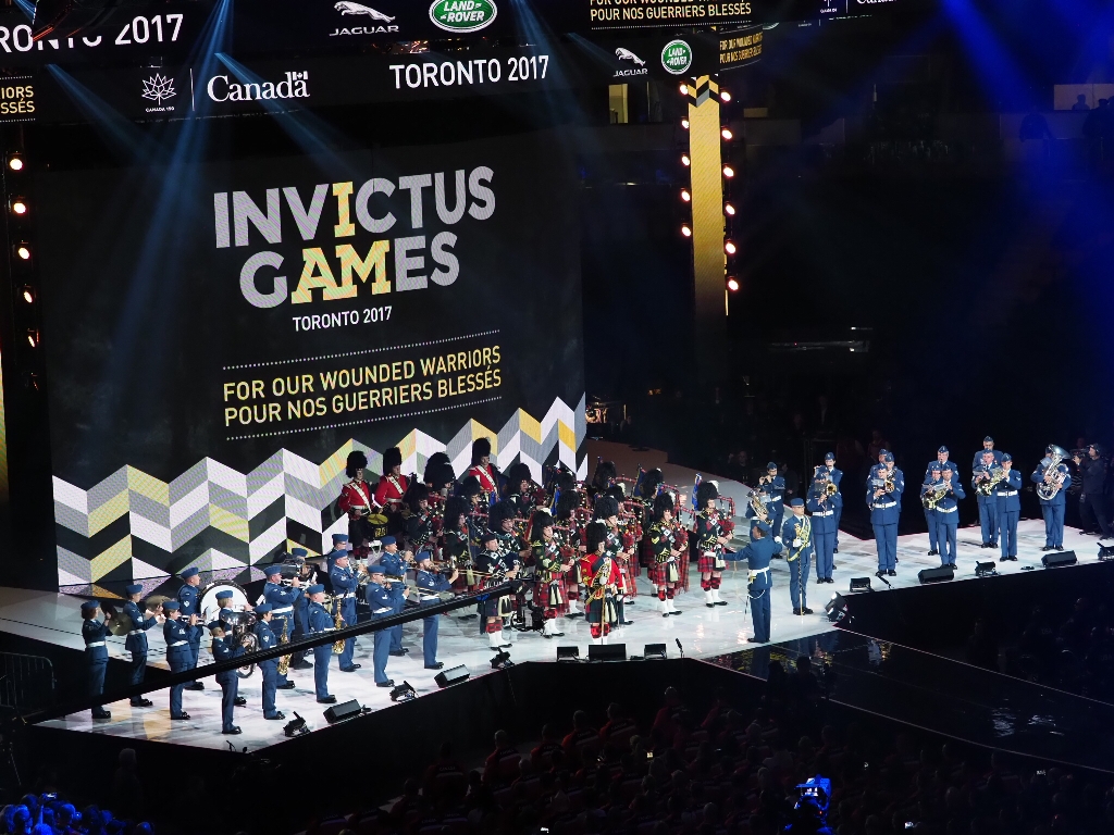 Invictus Team România s-a întors acasă. Țara noastră a participat la șapte probe, cu 15 militari, iar palmaresul e impresionant (VIDEO)