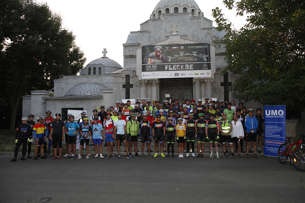 Mausolee pe bicicletă: 100 de participanți pentru o ediție centenară / GALERIE FOTO