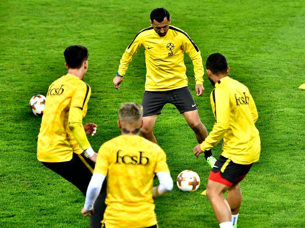 Lugano - FCSB, în Liga Europa. Dică și-a trezit la pauză jucătorii, iar roș-albaștrii au întors rezultatul | FOTO&VIDEO