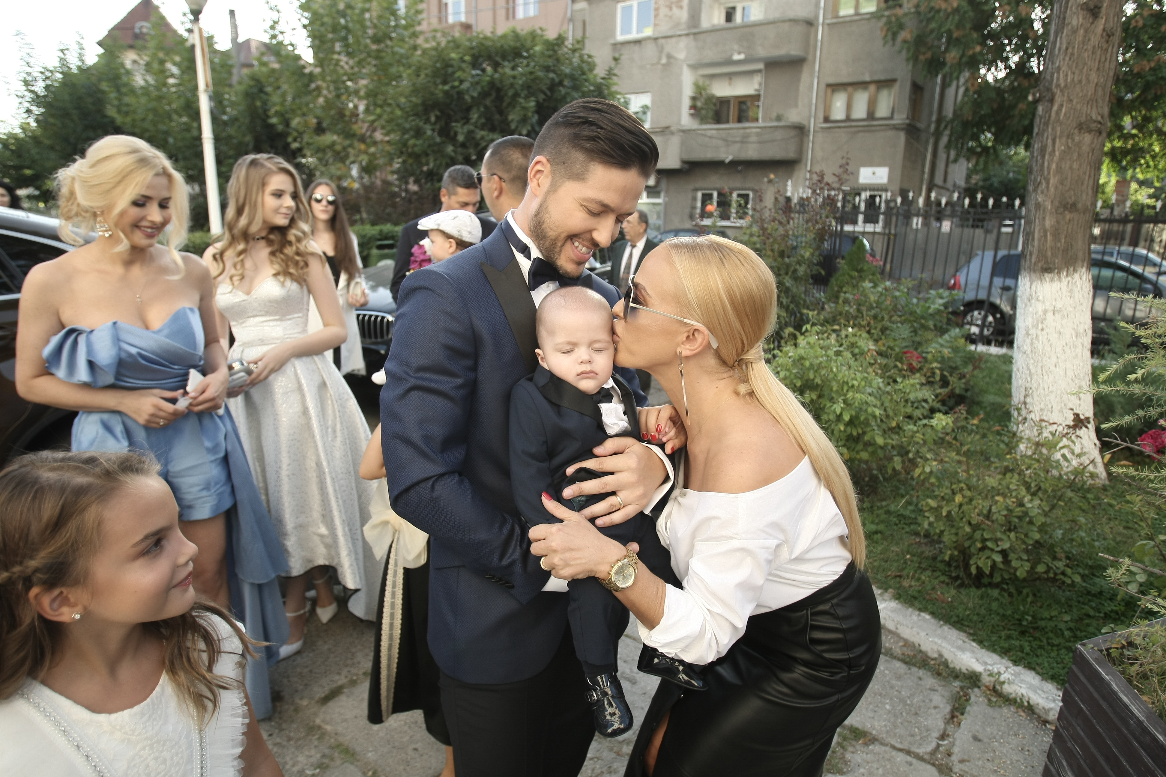 FOTO EXCLUSIV | Cum s-a afișat Anda Adam la botezul băiețelului lui Jorge. A atras toate privirile