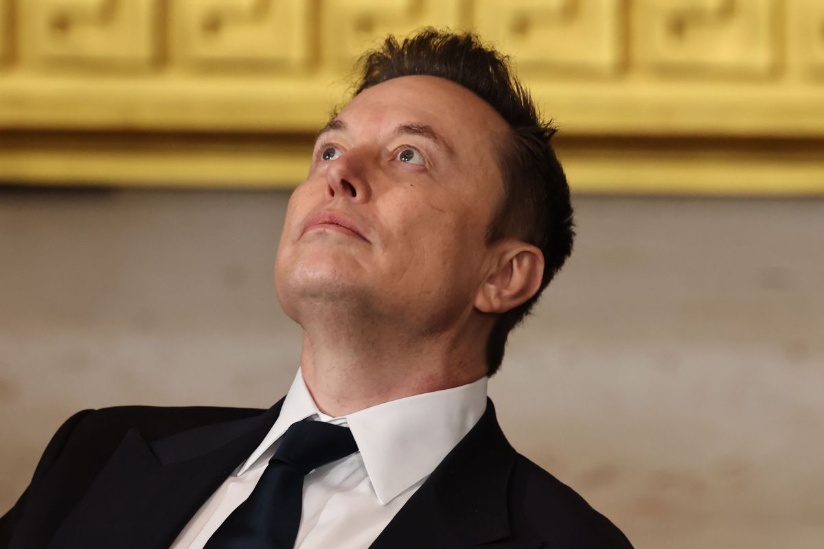 Lucian Mîndruță, mesaj scurt pentru Elon Musk. Ce a spus după ce americanul l-a repostat pe Călin Georgescu: „Poate îl reținem”