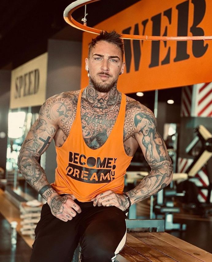 Bogdan de la „Insula Iubirii” a răbufnit după ce a fost acuzat că trăiește din banii noii sale iubite: „Suntem la început, în perioada de cunoaștere”