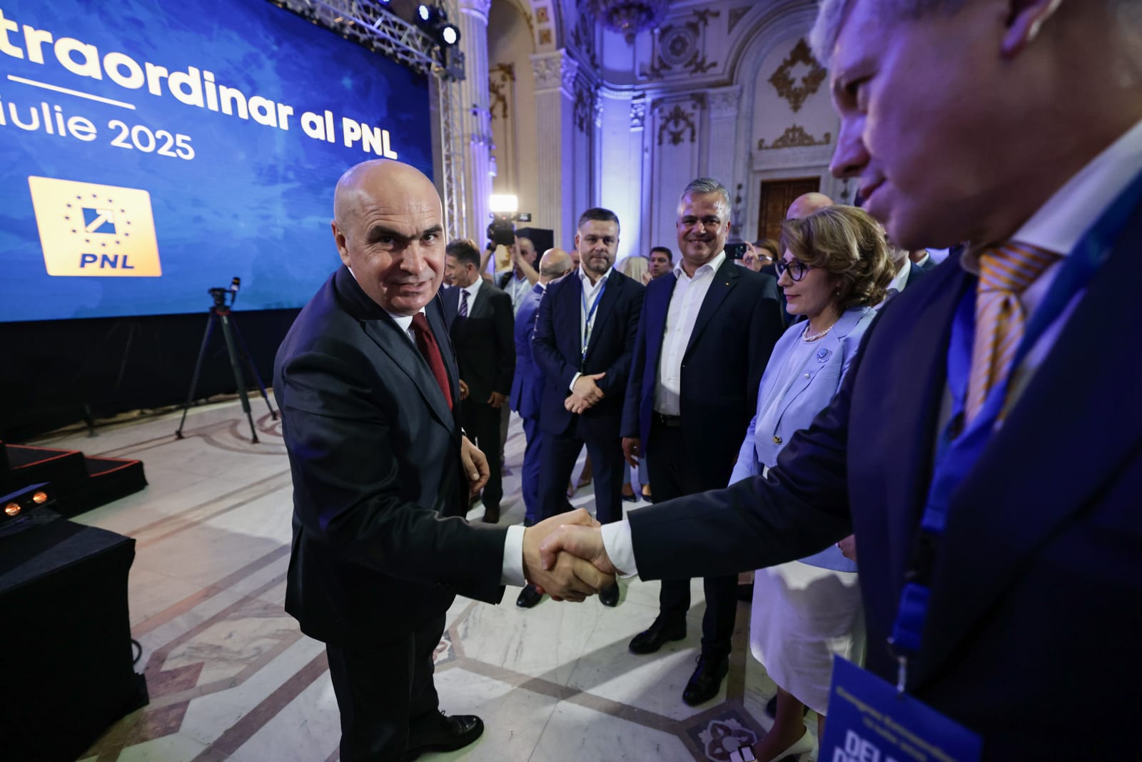 Ilie Bolojan, votat președinte al PNL la Congres pentru următorii doi ani. Cine sunt cei patru prim-vicepreședinți și secretarul general