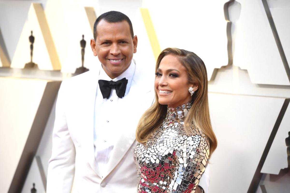 Despărțire surprinzătoare în showbiz. Jennifer Lopez și Alex Rodriguez au pus capăt relației, după patru ani