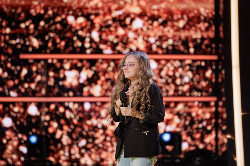 Cine este Miruna Fecioru de la „Românii au talent” 2026. Mihai Bobonete i-a dat Golden Buzz în doar câteva secunde. „Ești sigură că ai 12 ani?”