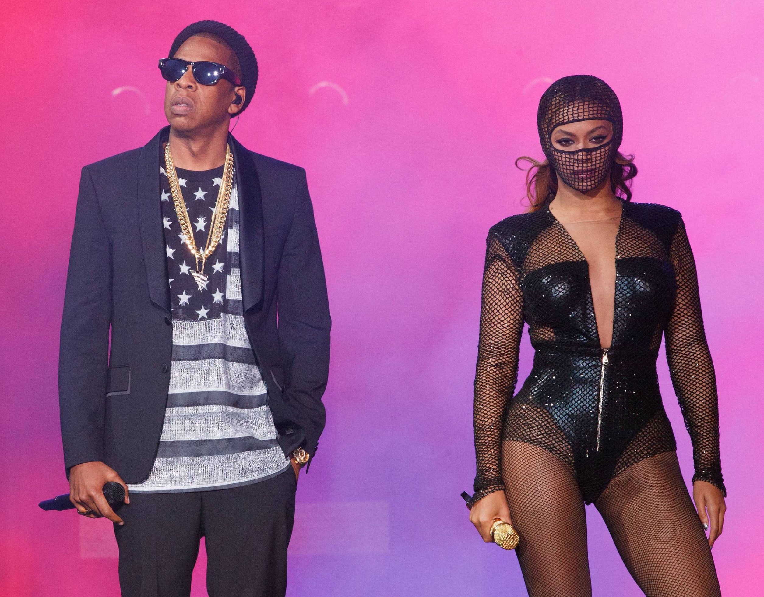 Jay-Z e acuzat că a violat o fată de 13 ani, alături de P. Diddy. Prima reacția a soțului lui Beyonce