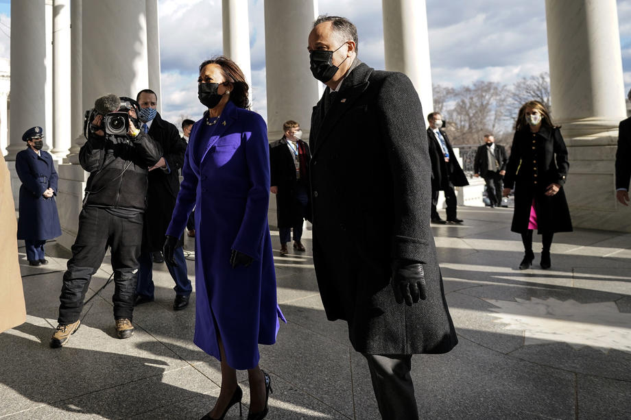 Kamala Harris a ales creaţii ale unor designeri americani la ceremonia de învestitură