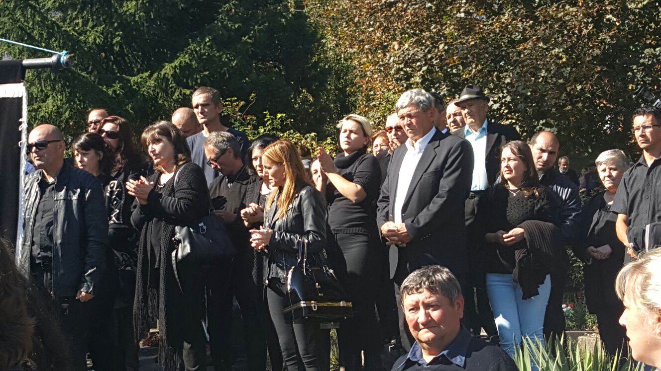 Ioan Gyuri Pascu, condus pe ultimul drum! Coroane de la Iohannis și Cioloș GALERIE FOTO&VIDEO
