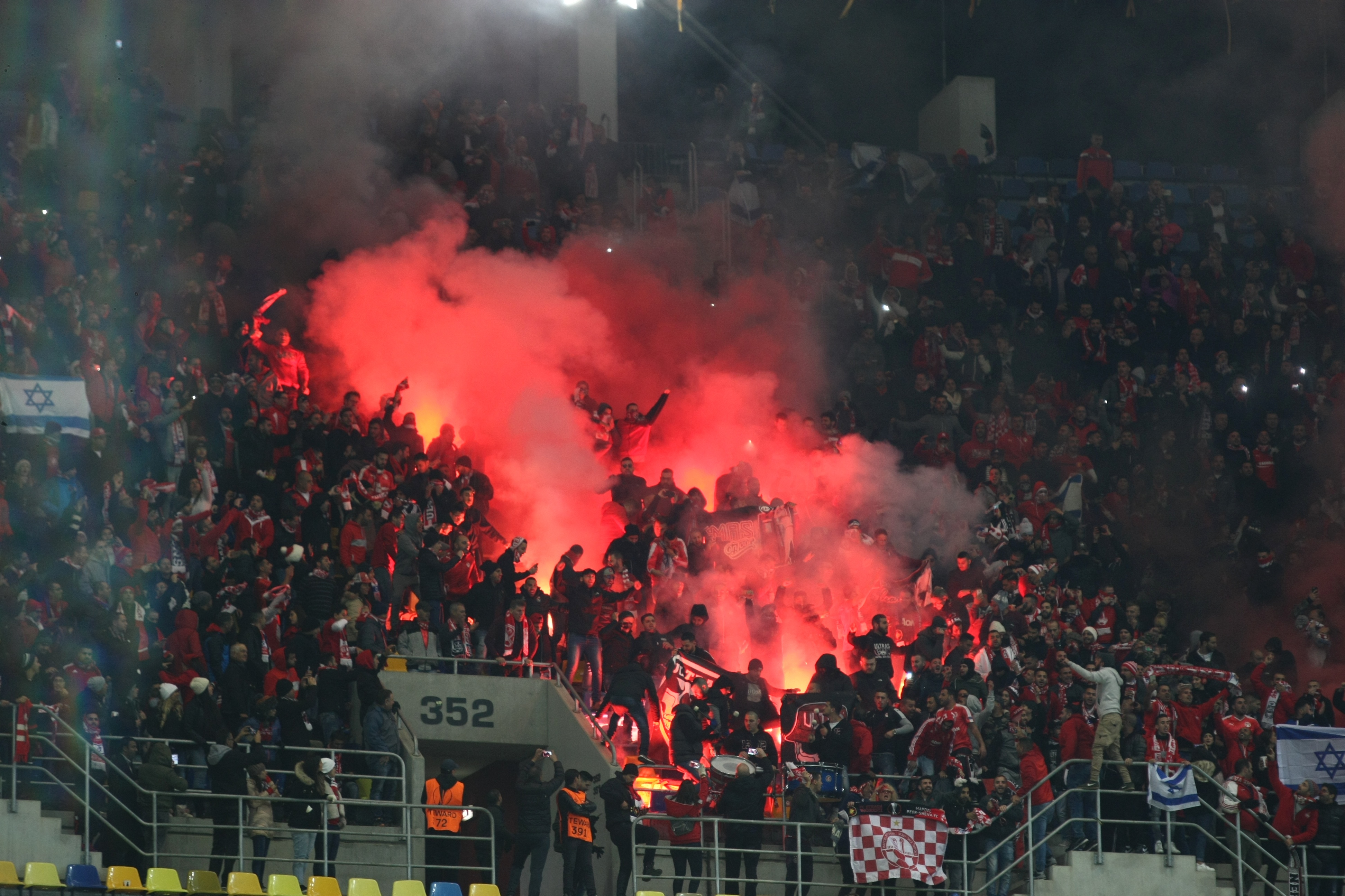LIVETEXT FCSB - Hapoel Beer Sheva, în Liga Europa. S-a terminat 1-1 și roș-albaștrii s-au calificat în 16-imile competiției. Alibec a plâns când a fost înlocuit | GALERIE FOTO