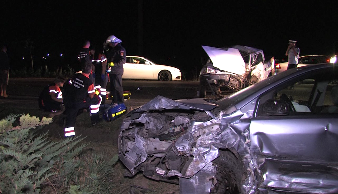 Accident soldat cu un mort şi doi răniţi pe drumul ce leagă Buzăul de Brăila GALERIE FOTO