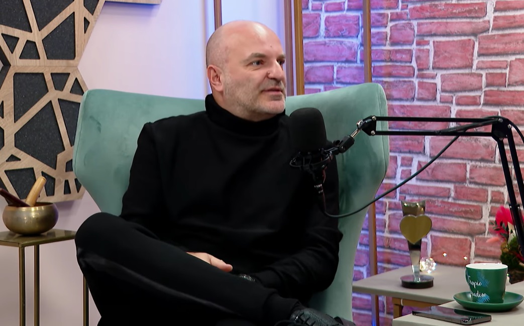 Dan Capatos, înlocuit la „Un show păcătos”. Cine va prezenta emisiunea de acum înainte