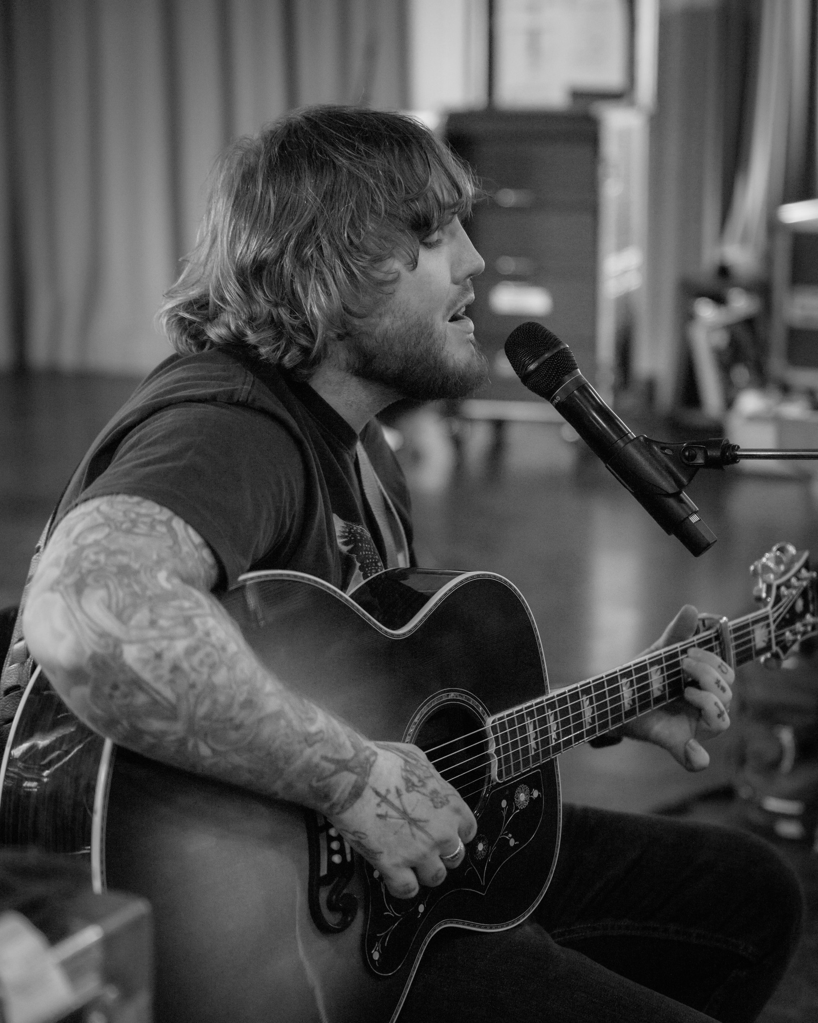 James Arthur a ajuns de nerecunoscut. Fanii au reacționat: „Îmi amintește de o statuie grecească”