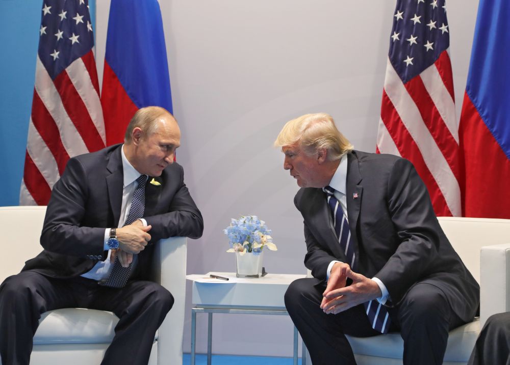 FOTO&VIDEO/ Prima întâlnire oficială între Donald Trump și Vladimir Putin. SUA și Rusia au ajuns la un acord privind încetarea focului în Siria