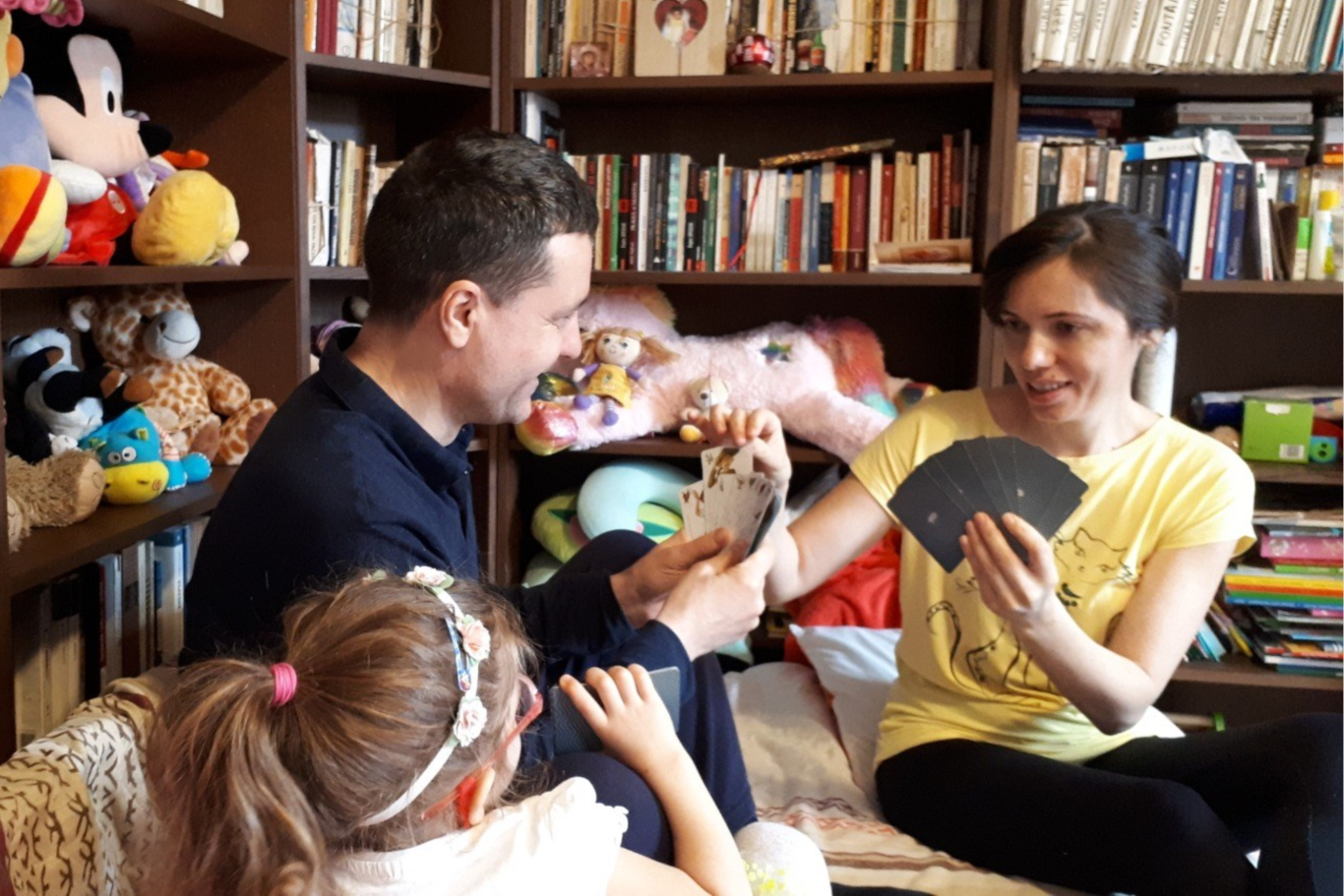 Promisiunea pe care Nicușor Dan le-ar fi făcut-o celor doi copii ai lui, dacă ajunge președintele României. Ce-și doresc micuții