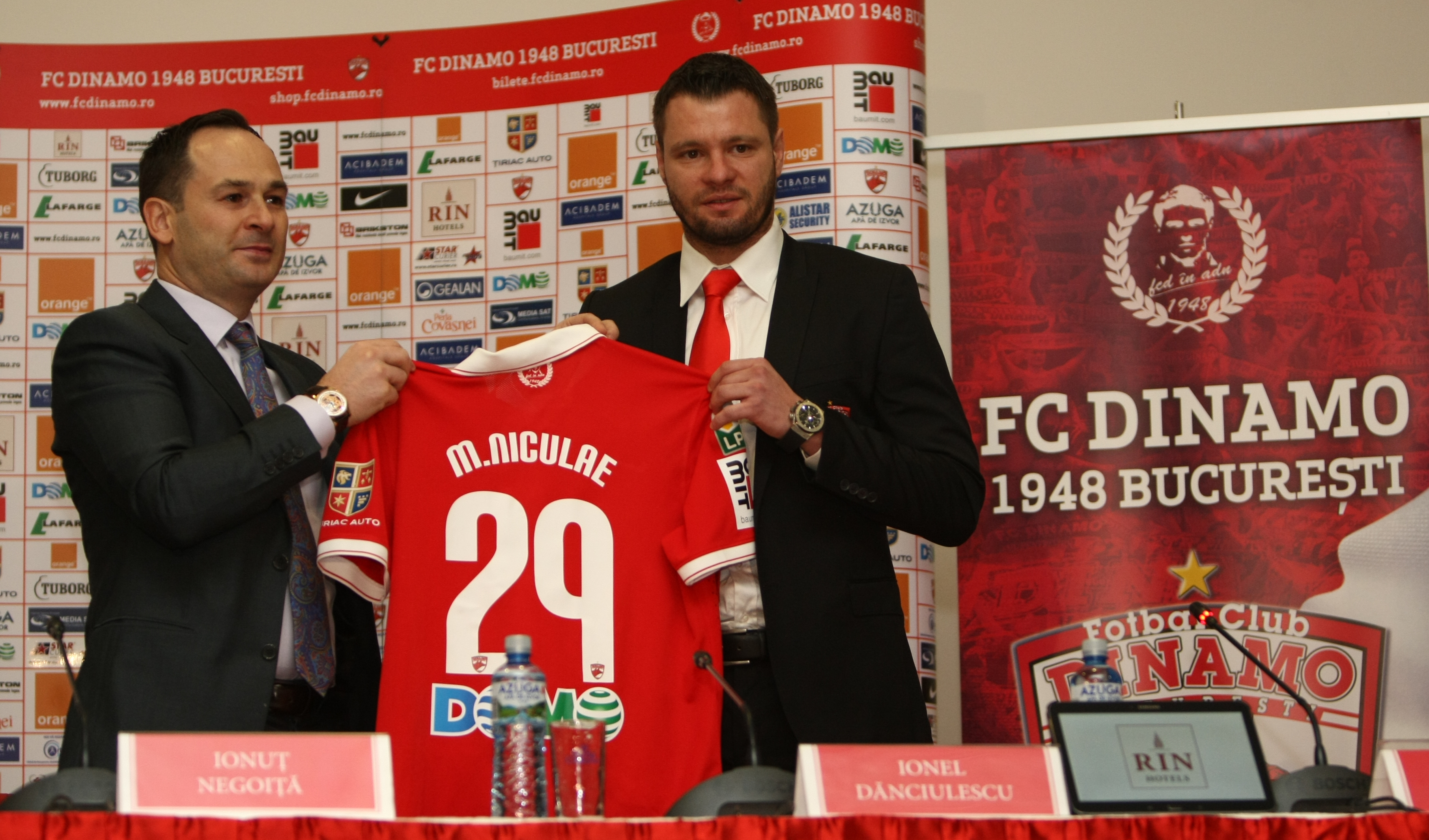 DINAMO / Teja şi Stanciu, prezentaţi. ”Ne gândim la titlu!” / GALERIE FOTO