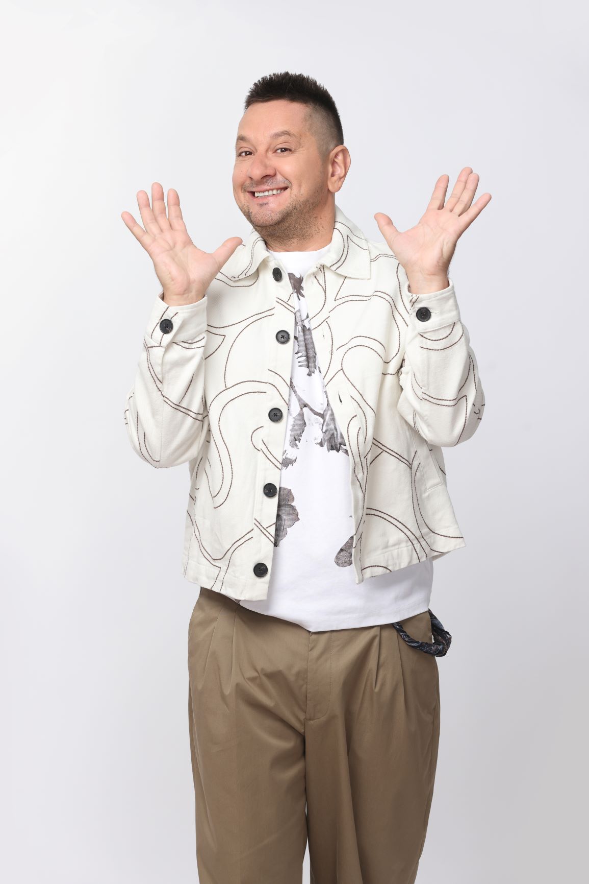 Cum s-a schimbat cariera lui Octavian Strunilă în ultimii ani. De la actorul din „Inimă de țigan”, la prezentatorul de la Kanal D