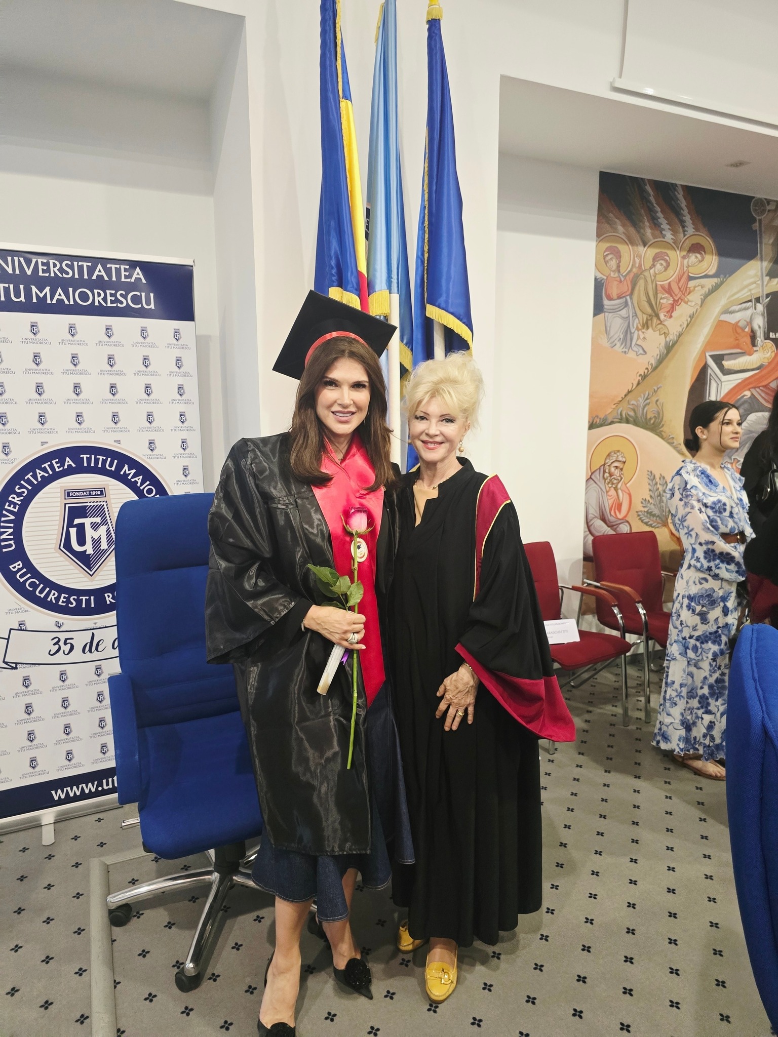 Vedete din România care s-au înscris la facultate după 40 de ani