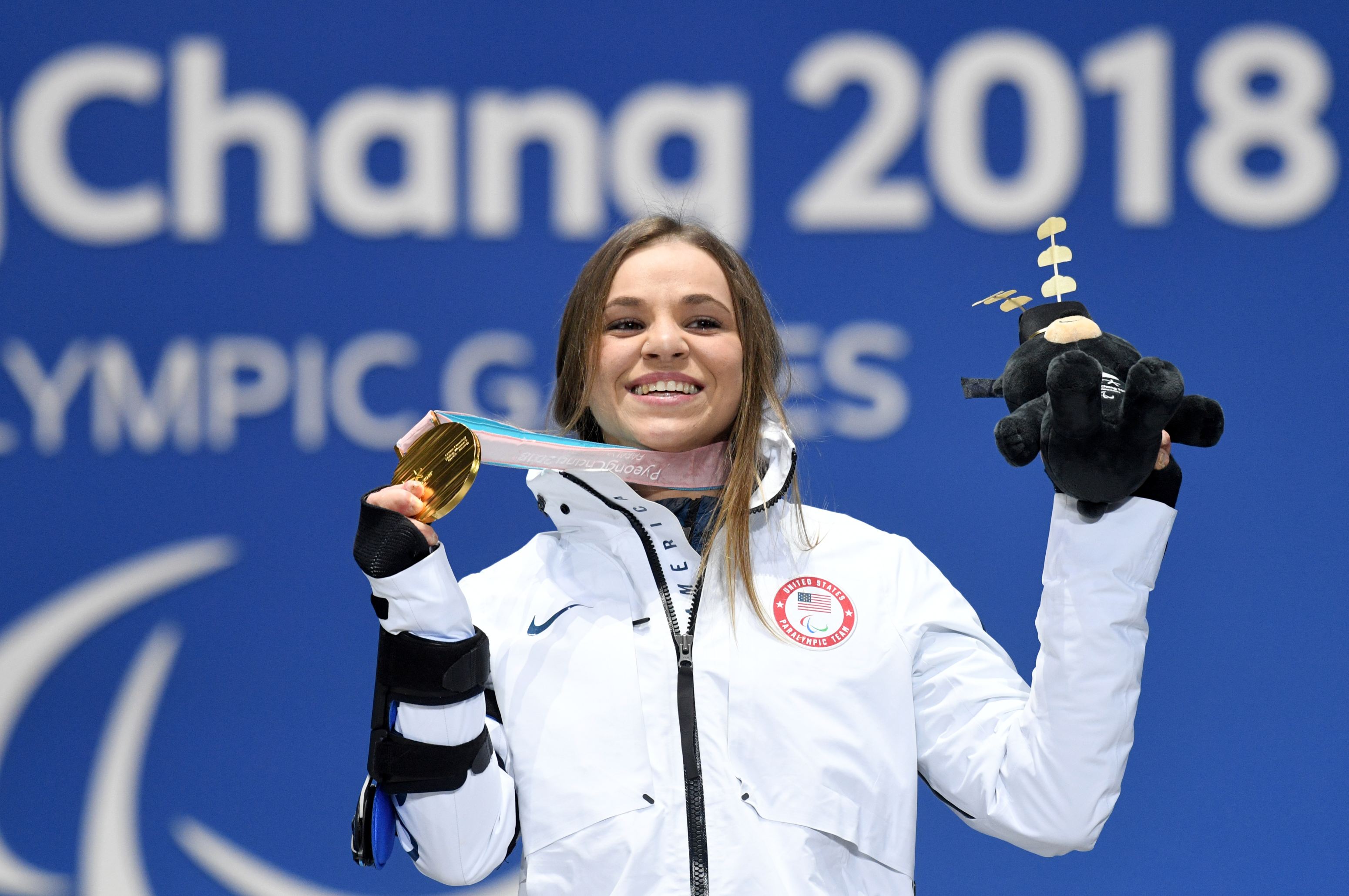 Cine e Oksana Masters, victimă de la Cernobîl, campioană paralimpică a 10-a oară: „Am venit pe lume cu malformații severe. Ai mei m-au dat la orfelinat. Picioarele mi-au fost amputate, dar sportul m-a salvat”