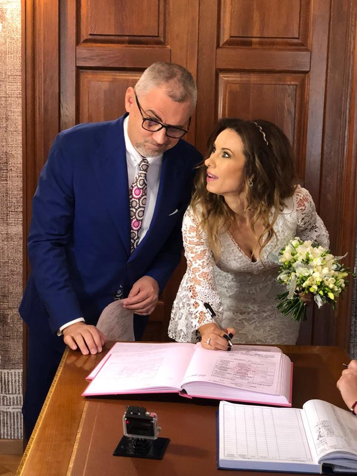 Gabriela Firea a oficiat căsătoria dintre jurnaliștii Ionela Năstase și Vlad Petreanu. "Cu un nod în gât și amintiri năvalnice" | FOTO