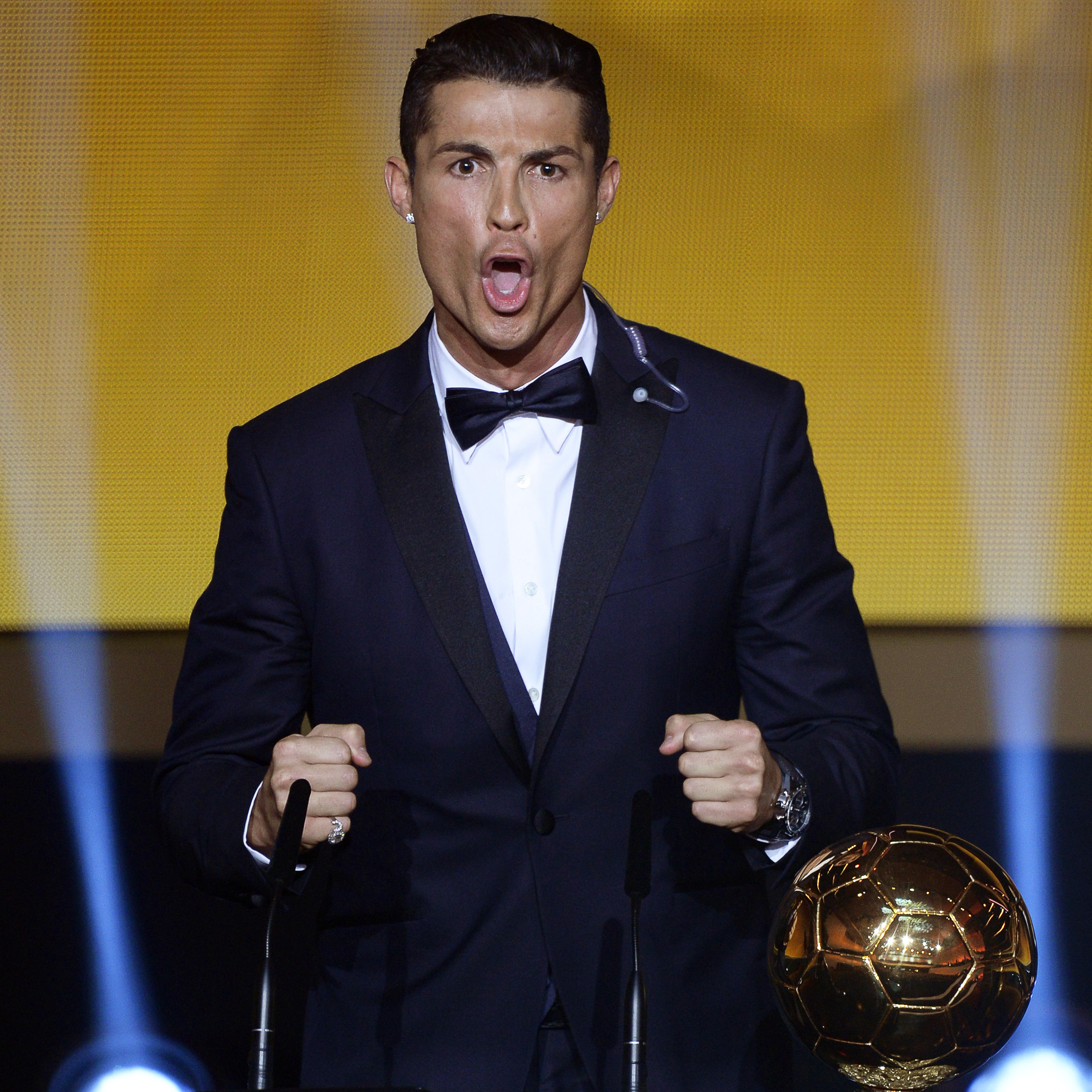 Ronaldo a câștigat ”Balonul de aur”, Sergio Ramos e ”Balonul eleganței”. Ce spun hairstyliștii și visagiștii!