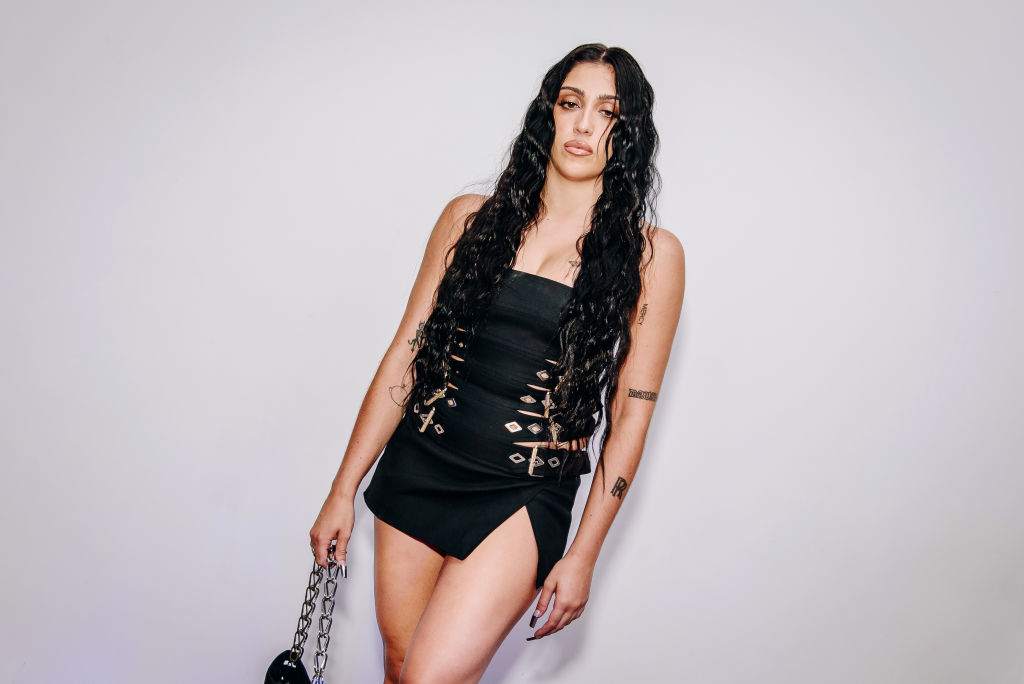 Lourdes Leon nem tartozik a szégyellős hírességek közé