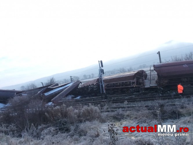 Tren deraiat! Circulaţia feroviară este blocată între Jibou şi Dej