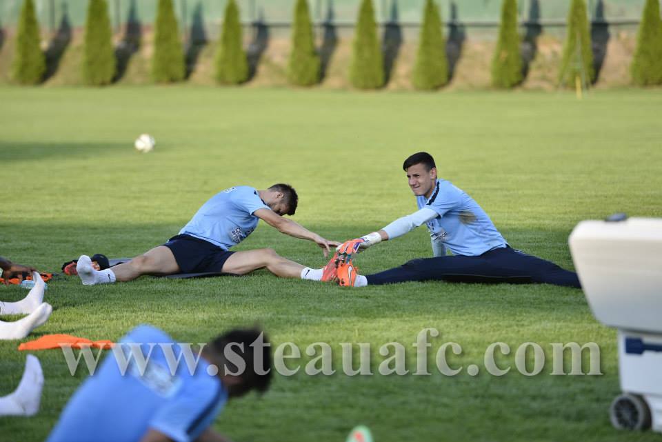 I-a ”omorât” cu zâmbetul pe buze! Rădoi, campion la tenis cu piciorul