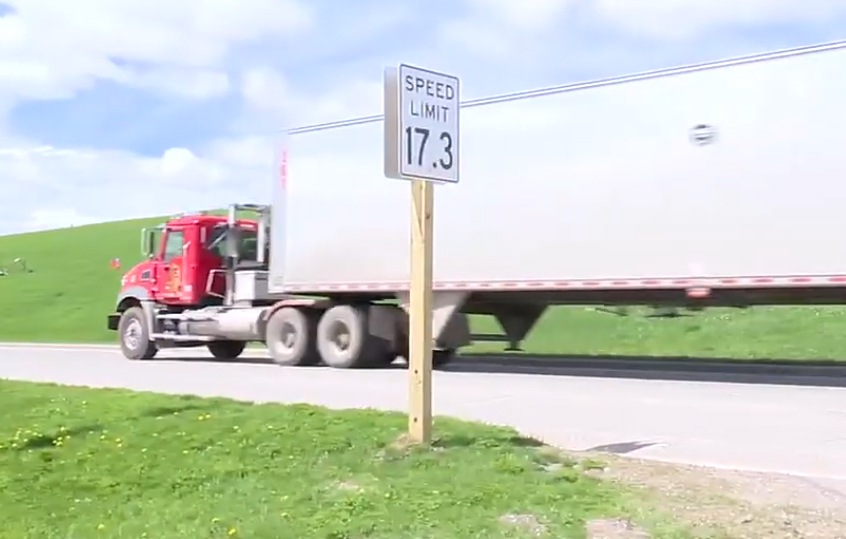 Micsoda?! Van, ahol 27,8 km/órás sebességkorlátozással sokkolják az autósokat