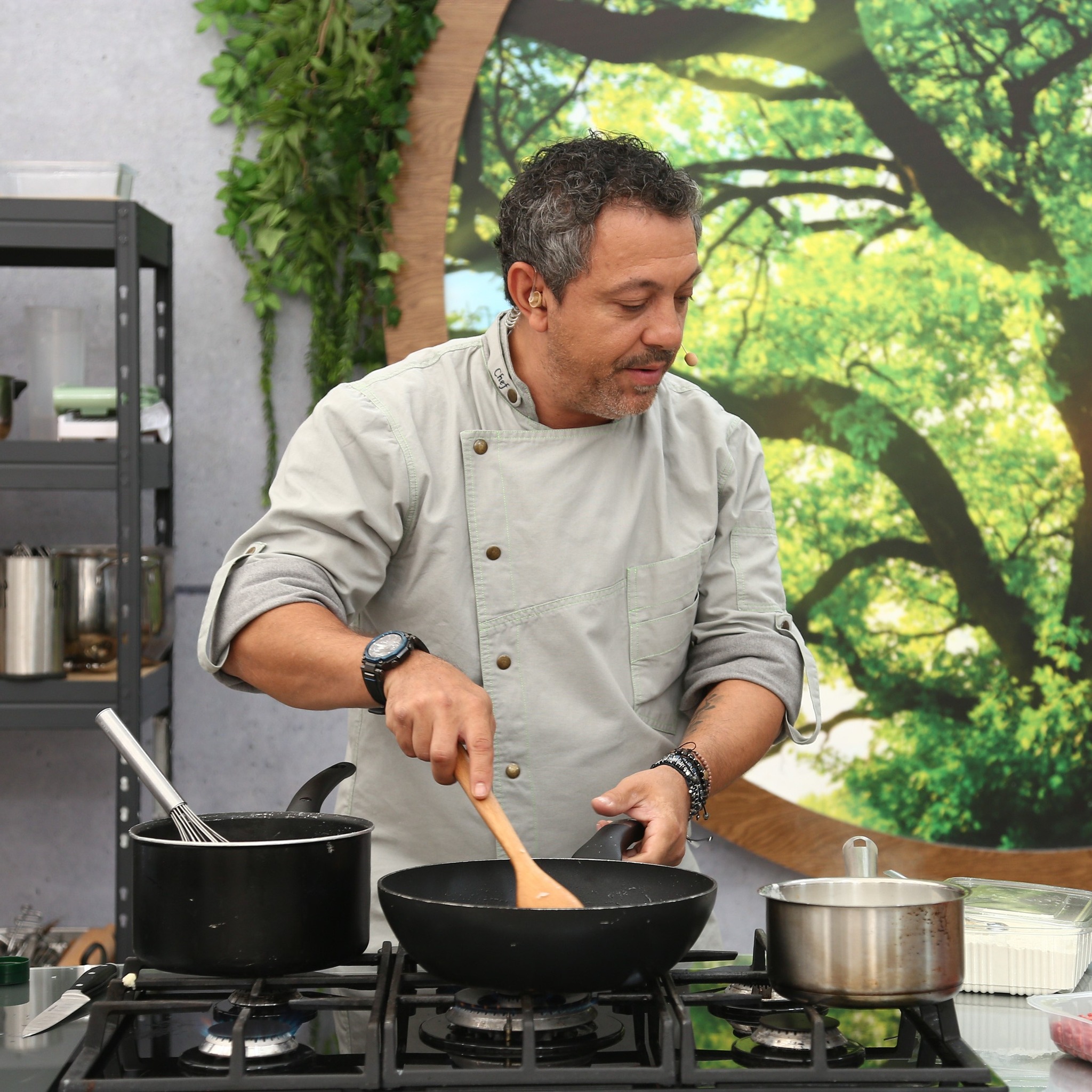 Chef Sorin Bontea, confesiune emoționantă din trecutul său. „Veneam acasă o dată la 7-8 luni”