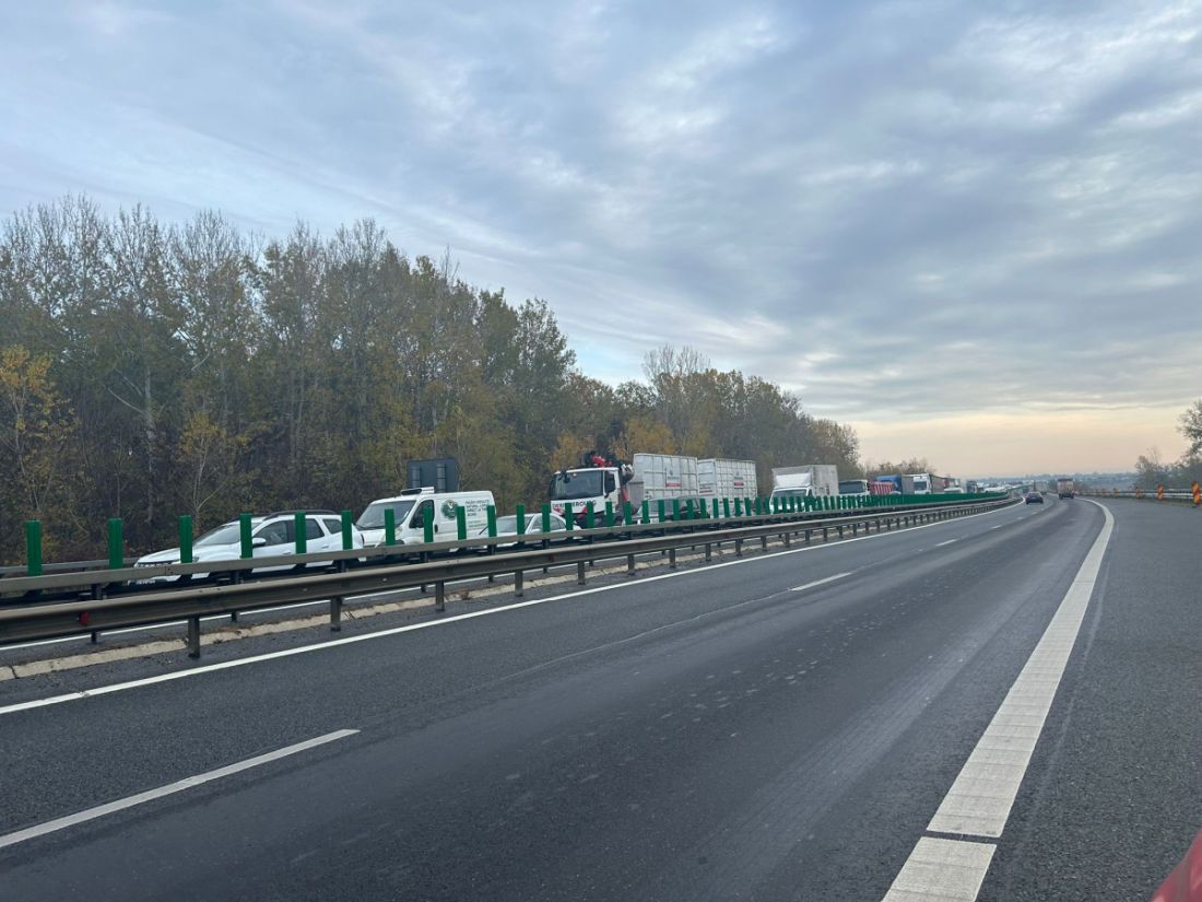 Accident cu 11 mașini pe autostrada A3, lângă Ploiești. Traficul continuă să fie blocat