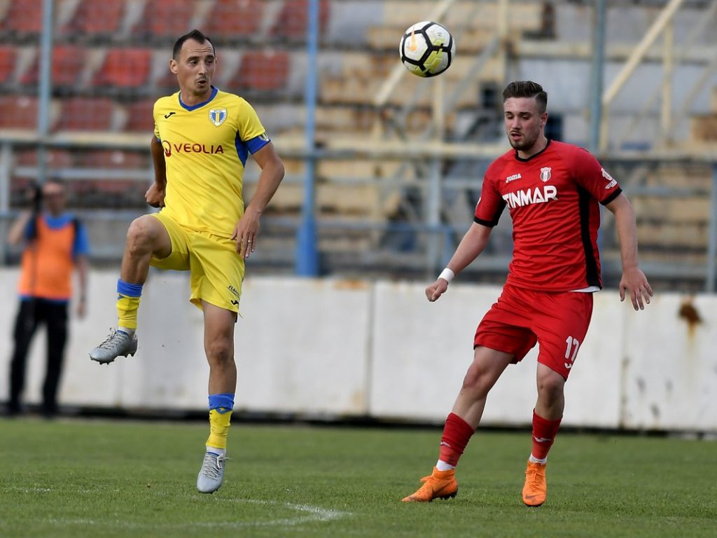 Claudiu Tudor se retrage cu ocazia sărbătorii promovării Petrolului în Liga 2