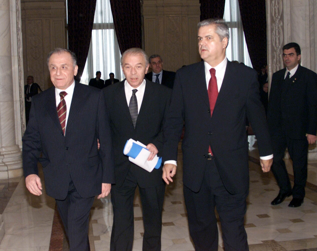 Atunci și Acum: Ion Iliescu, primul președinte al României democratice, care a ajuns să fie cercetat în dosarul Revoluției