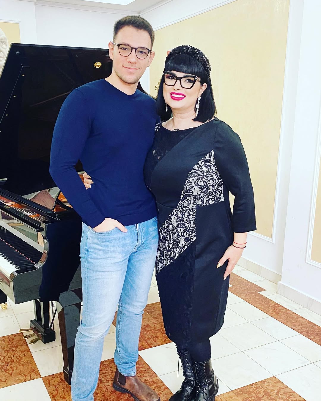 Ozana Barabancea, noi detalii despre momentul în care Andrew, fiul ei, a făcut infarct și a ajuns la Terapie Intensivă: „Să sperăm că o să se simtă mai bine”