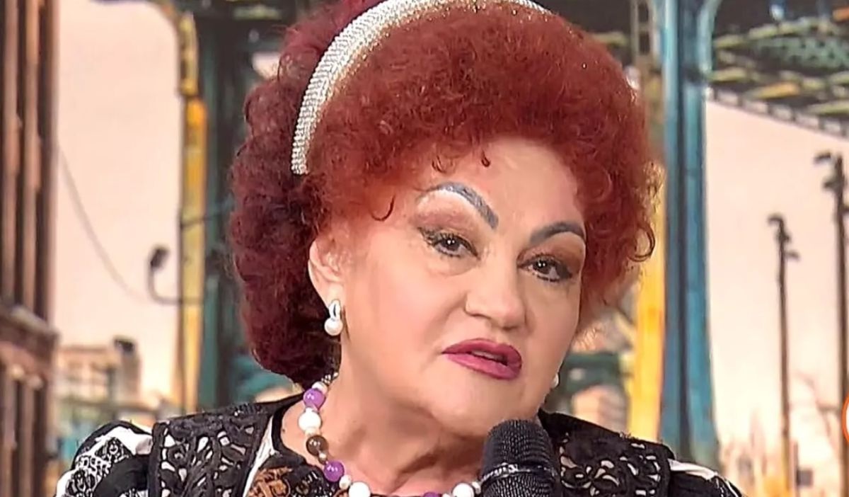 Elena Merișoreanu, despre intervențiile estetice pe care le are la 78 de ani. O admiră pe Bianca Drăgușanu: „Dacă o văd cei de la Hollywood, ne-o fură”