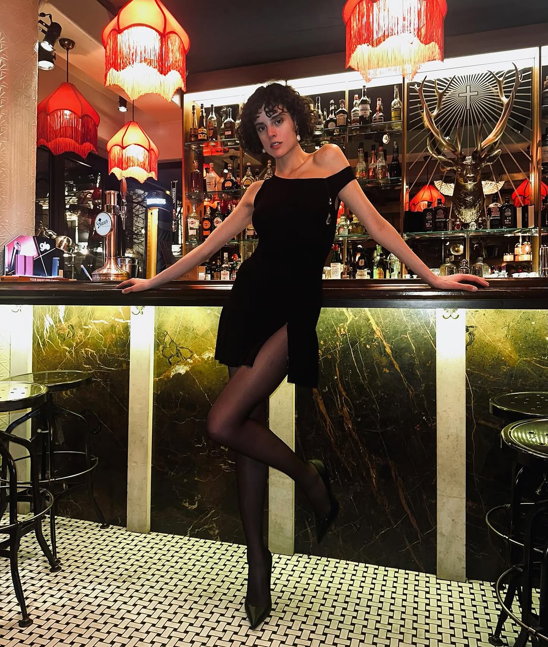 De ce a rămas actrița Diana Sar în România și nu a plecat în străinătate, să devină model internațional: „Am avut noroc” | EXCLUSIV