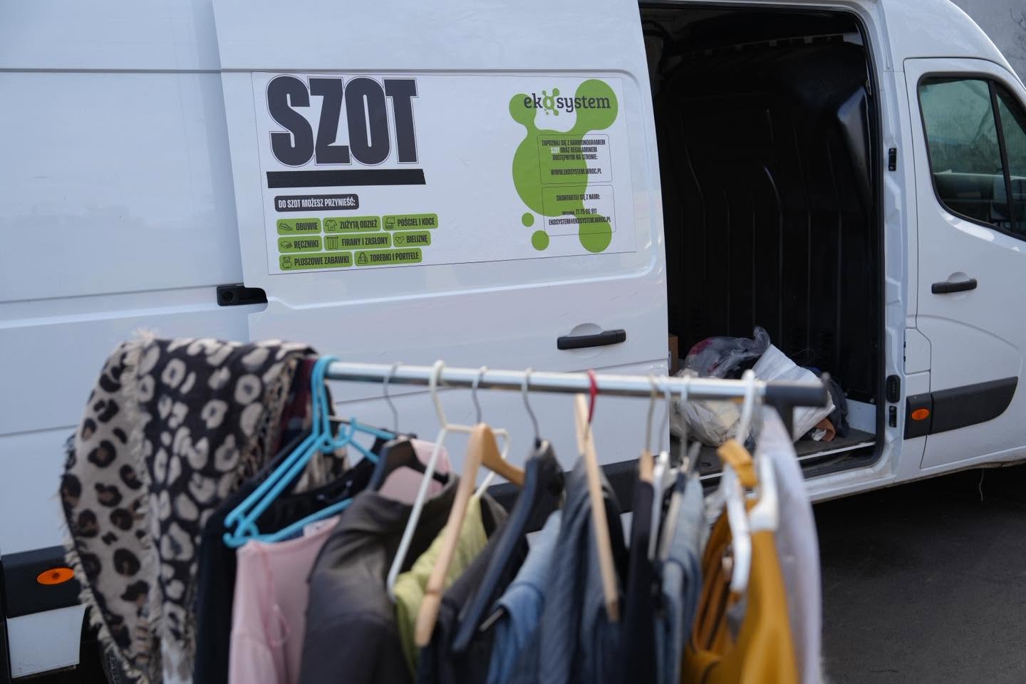 Rekordowy SZOT. 30 ton ubrań w jeden miesiąc! Głównie damskich