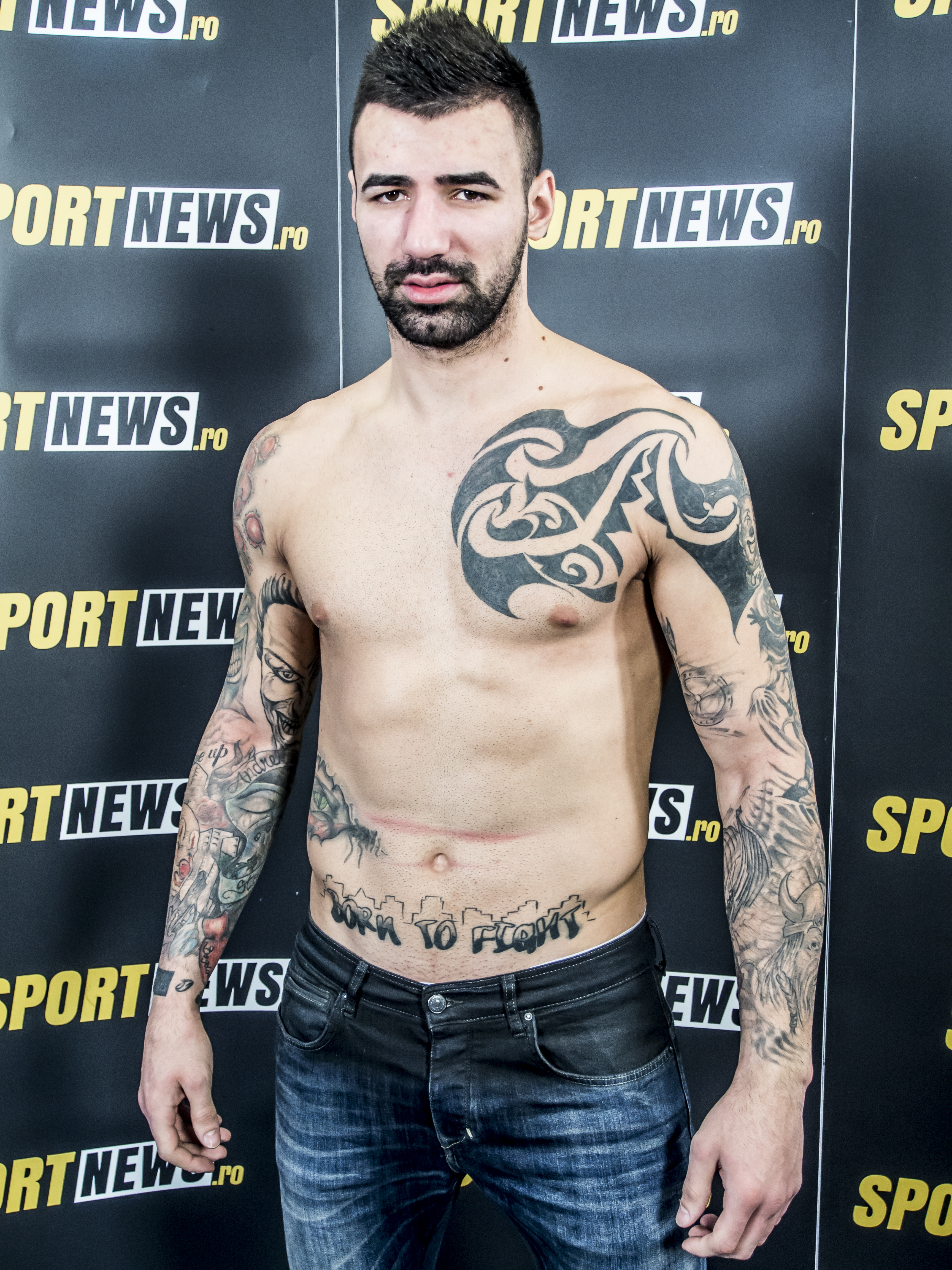 Bogdan Stoica îşi sperie adversarii cu tatuajele / GALERIE FOTO