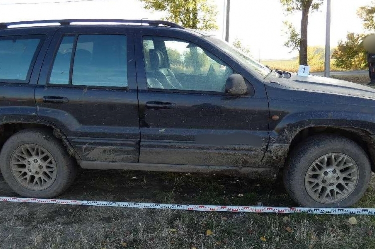 A legbalekebb autótolvajok: ellopták a kocsit, majd lerobbantak vele, mert dízel helyett benzint tankoltak bele