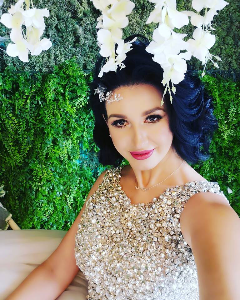 Mirela a făcut alegerea după ce a fost la târgul de nunți de la Cluj. "Știu exact ce îmi doresc peste câteva luni" | FOTO