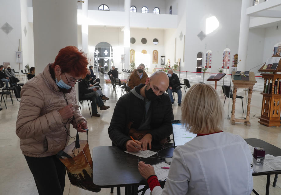Biserică din Kiev, transformată în centru de vaccinare. „Facem acest lucru în beneficiul întregii societăți”
