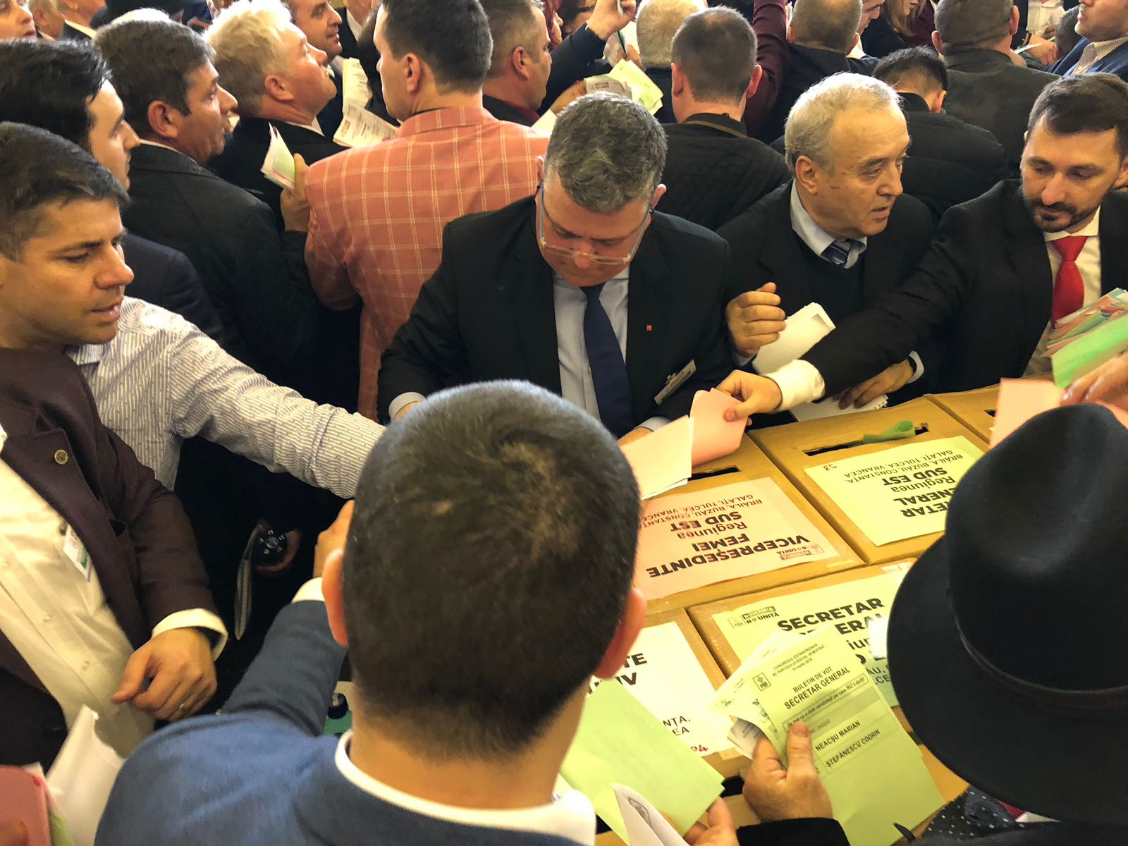 UPDATE. Congresul Extraordinar al PSD a votat noua conducere a partidului; Viorica Dăncilă, numărul doi în PSD