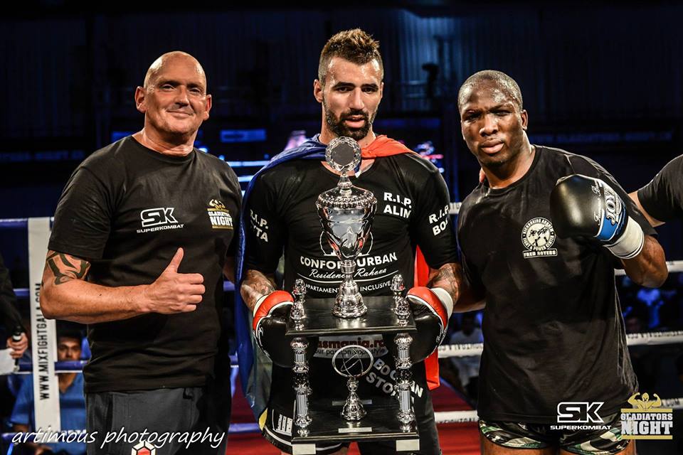în Elveția, Bogdan Stoica l-a învins pe Horace "Boy Boy" Martin și a devenit challenger la titlul mondial. Victorie în runda a doua, prin TKO / GALERIE FOTO