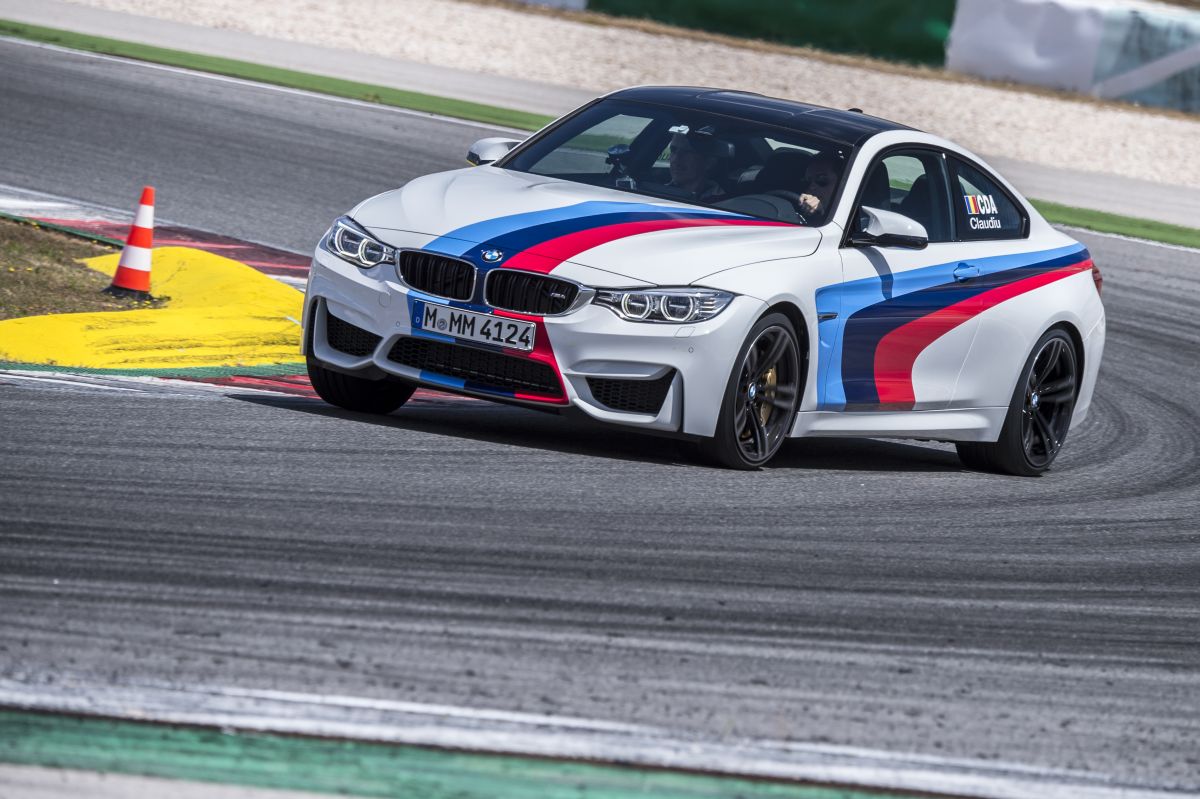 EXCLUSIV&FOTO / Primul drive test M4!